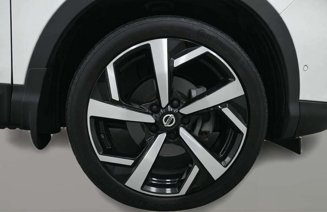 Right Front Wheel