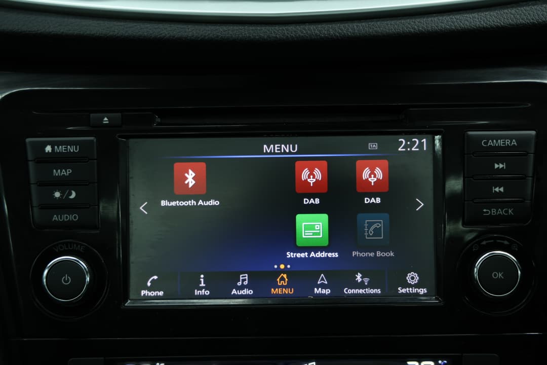 2020 Nissan Qashqai Ti, Automatic, 109660 km, Infotainment System