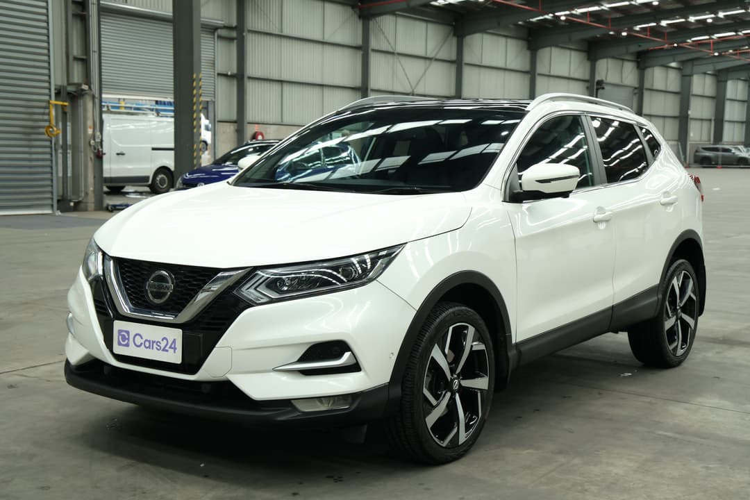 2020 Nissan Qashqai Ti, Automatic, 109660 km, Left Front Diagonal (45- Degree) View