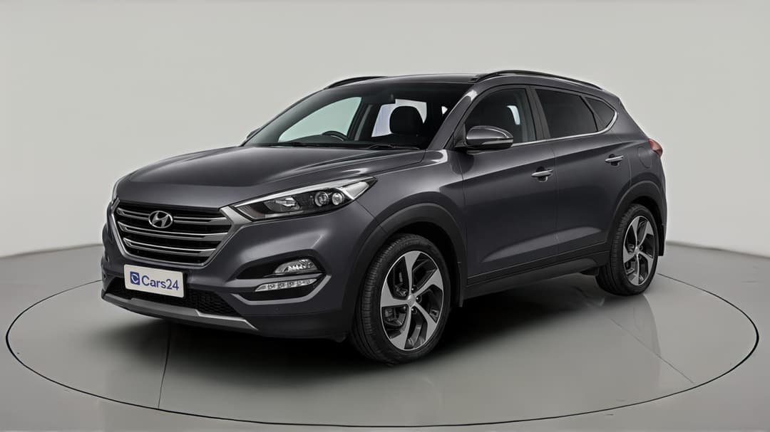 2015 Hyundai Tucson Highlander R-series (AWD), Automatic, 129392 km, Left Front Diagonal (45- Degree) View
