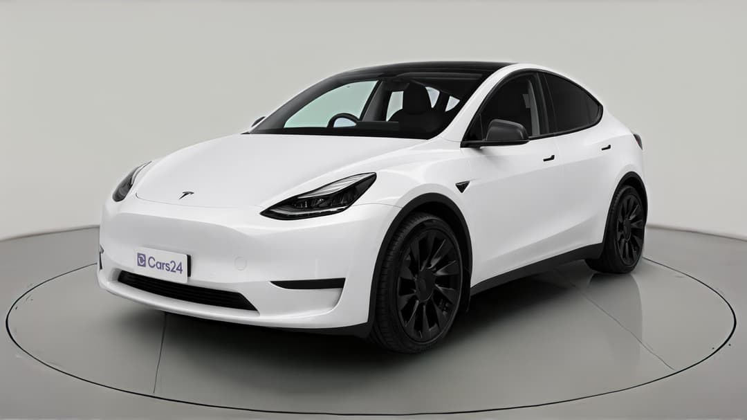 2022 Tesla Model Y Rear-wheel Drive, Automatic, 59496 km, Left Front Diagonal (45- Degree) View