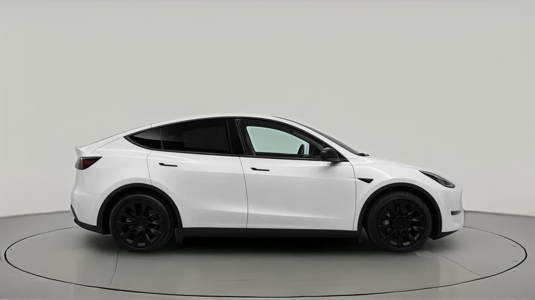 2022 Tesla Model Y Rear-wheel Drive, Automatic, 59496 km, Right Side View