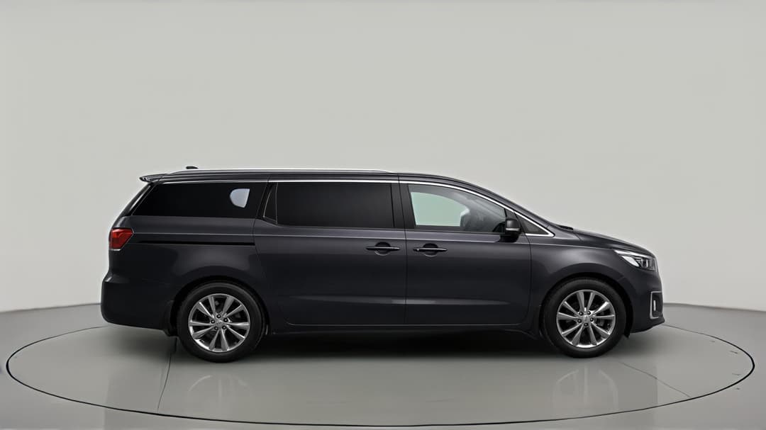2018 Kia Carnival Platinum, Automatic, 83992 km, Right Side View