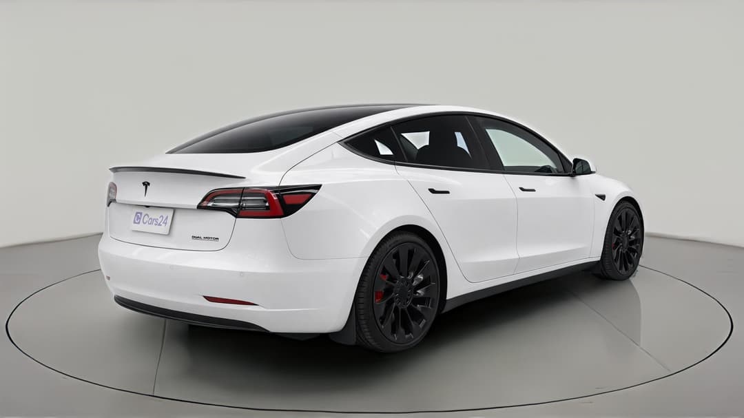 2021 Tesla Model 3 Performance, Automatic, 78643 km, Right Back Diagonal (45- Degree) View