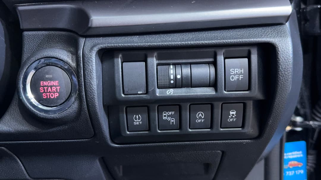 2021 Subaru Impreza 2.0i-s (AWD), Automatic, 25000 km, Utility Switches/Buttons