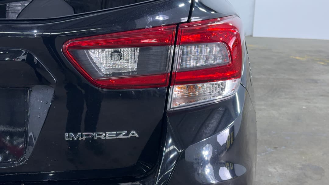 2021 Subaru Impreza 2.0i-s (AWD), Automatic, 25000 km, Badge (Boot Right Side)
