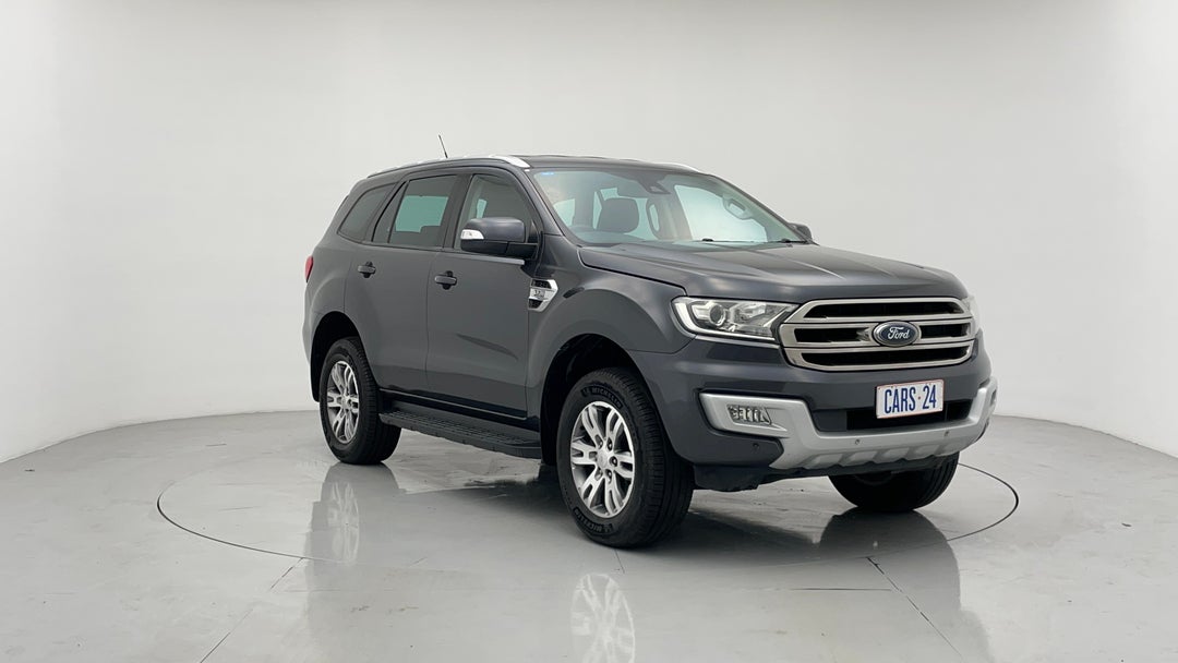 2016 Ford Everest Trend (rwd), Automatic, 89089 km, Right Front Diagonal (45- Degree) View