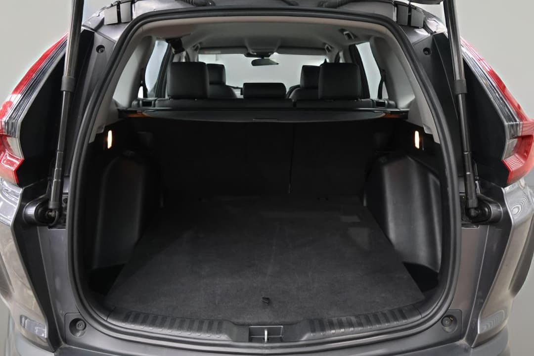 2021 Honda CR-V Vti L (AWD) 5 Seats, Automatic, 96688 km, Boot Inside View