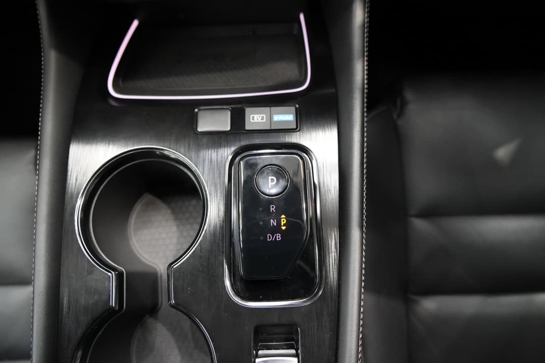 2023 Nissan X-trail Ti (4WD) E-power (hybrid), Automatic, 57144 km, Gear Lever 