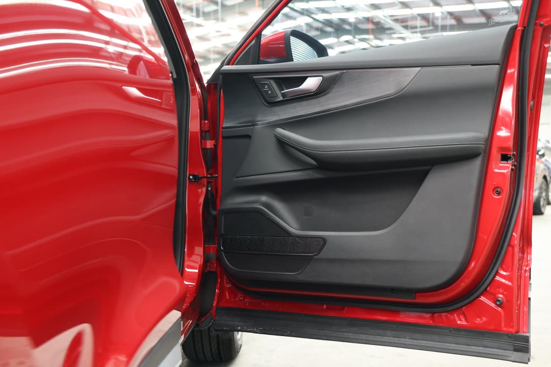 2025 Chery Tiggo 4 Pro Ultimate, Automatic, 3881 km, Speaker View