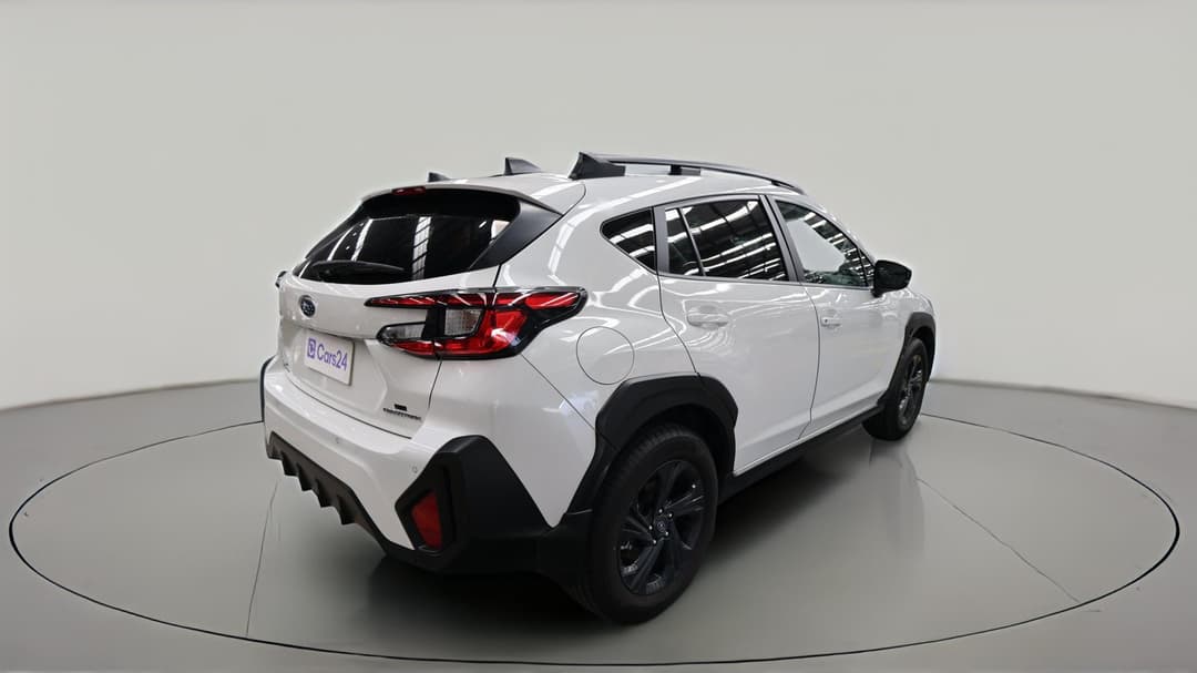 2024 Subaru Crosstrek AWD 2.0l, Automatic, 30955 km, Right Back Diagonal (45- Degree) View