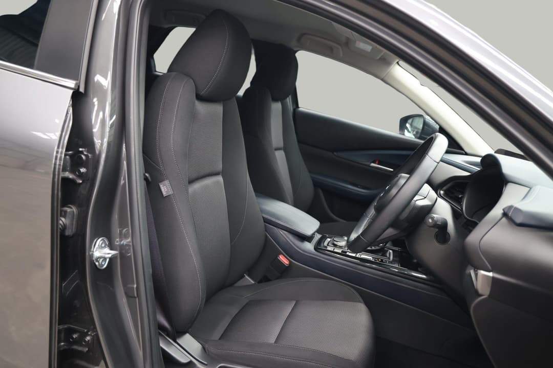 2024 Mazda CX-30 G20 Pure (FWD), Automatic, 12773 km, Right Side Front Door Cabin View