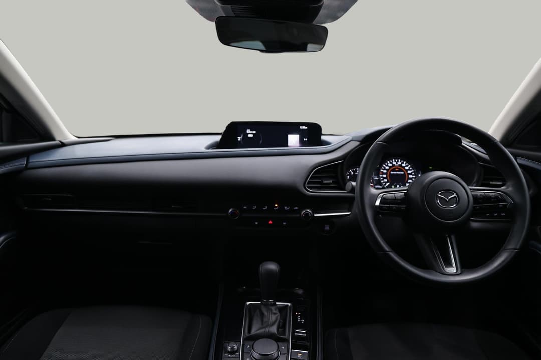 2024 Mazda CX-30 G20 Pure (FWD), Automatic, 12773 km, Dashboard View