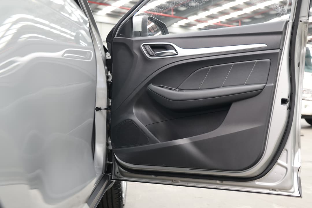 2023 MG ZS Excite, Automatic, 31583 km, Speaker View