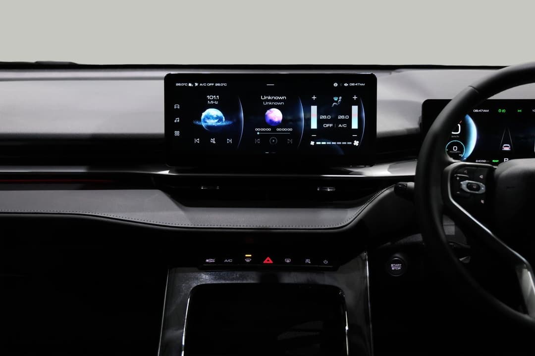2024 GWM Haval H6 Ultra Hybrid, Automatic, 24032 km, Center Console
