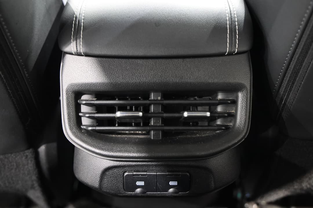 2024 GWM Haval H6 Ultra Hybrid, Automatic, 24032 km, Rear A/C Vent
