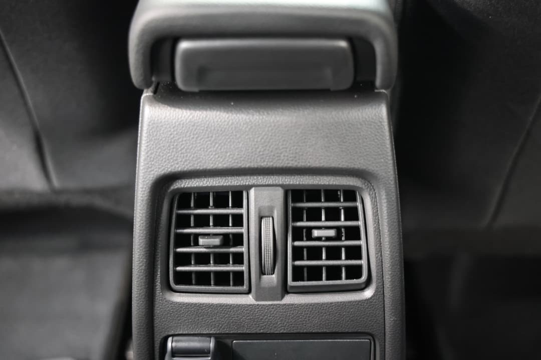 2025 Mitsubishi ASX Ls (2WD), Automatic, 3205 km, Rear A/C Vent