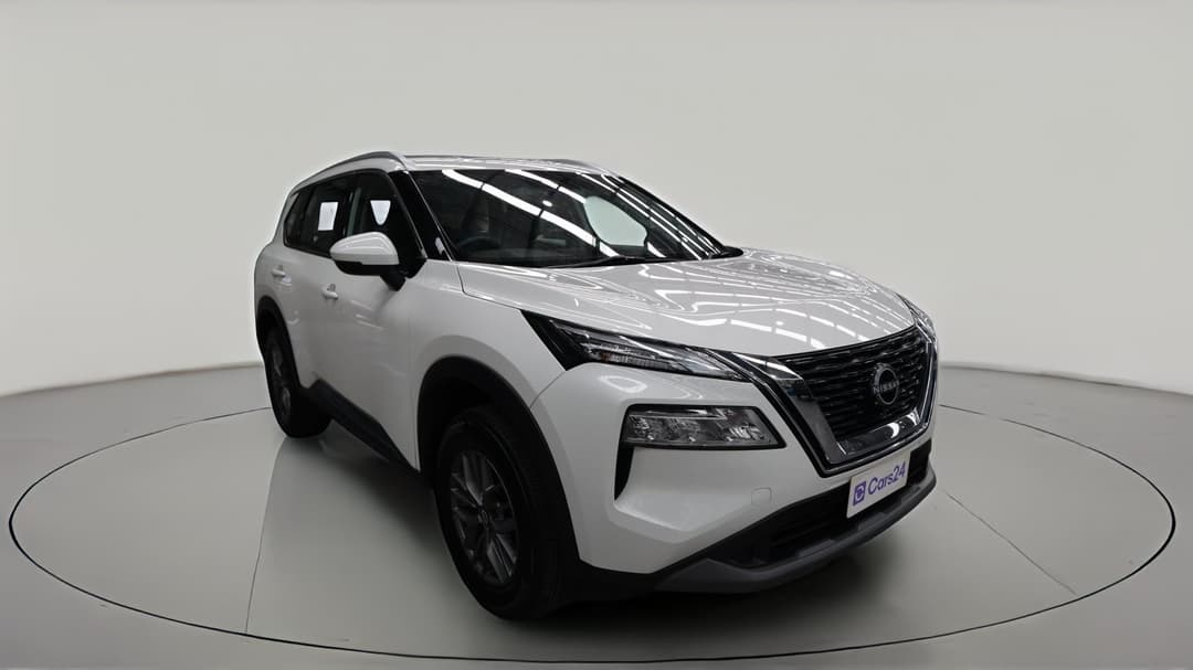 2023 Nissan X-trail St (4WD) 7 Seat, Automatic, 49581 km, Right Front Diagonal (45- Degree) View