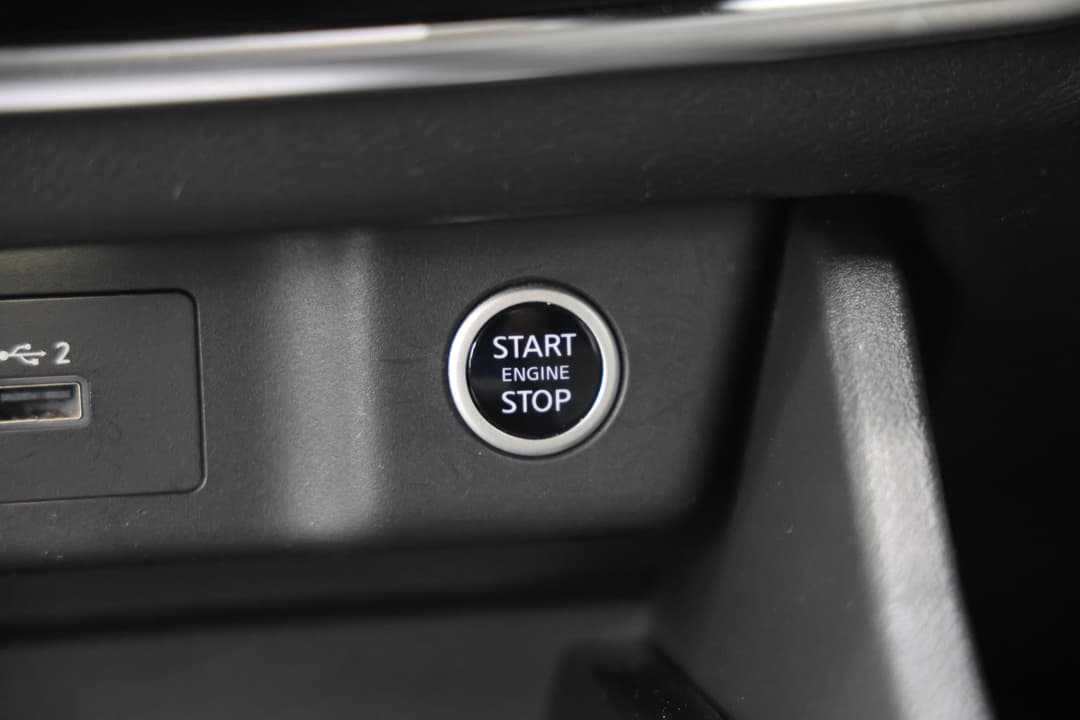 2023 Nissan X-trail St (4WD) 7 Seat, Automatic, 49581 km, Keyless / Button Start