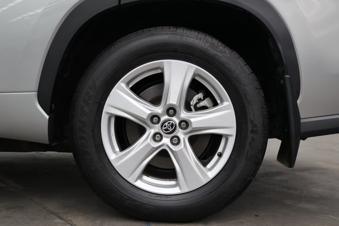 2024 Toyota Kluger Gx AWD, Automatic, 43440 km, Left Rear Wheel