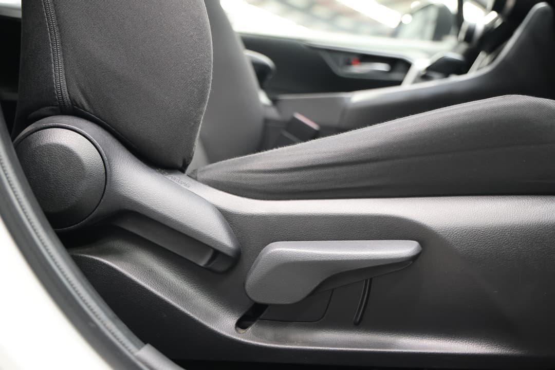 2022 Toyota RAV4 Gxl (2WD), Automatic, 74599 km, Drivers Side Adjustment Panel
