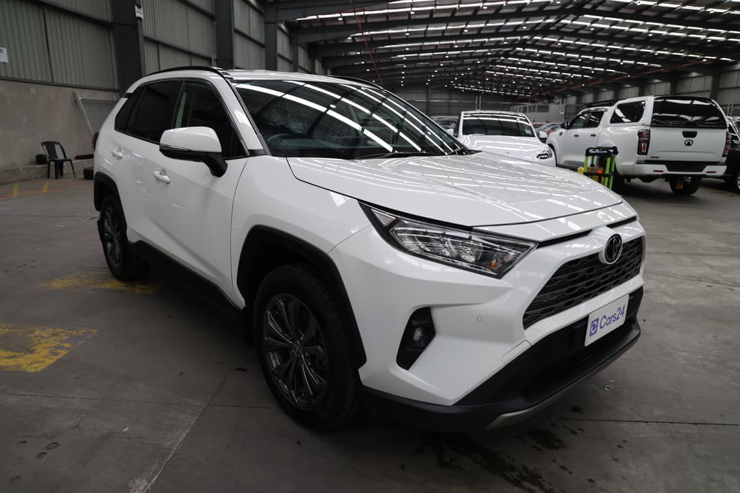 2022 Toyota RAV4 Gxl (2WD), Automatic, 74599 km, Right Front Diagonal (45- Degree) View