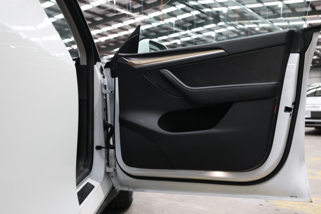2022 Tesla Model Y Rear-wheel Drive, Automatic, 59368 km, Speaker View