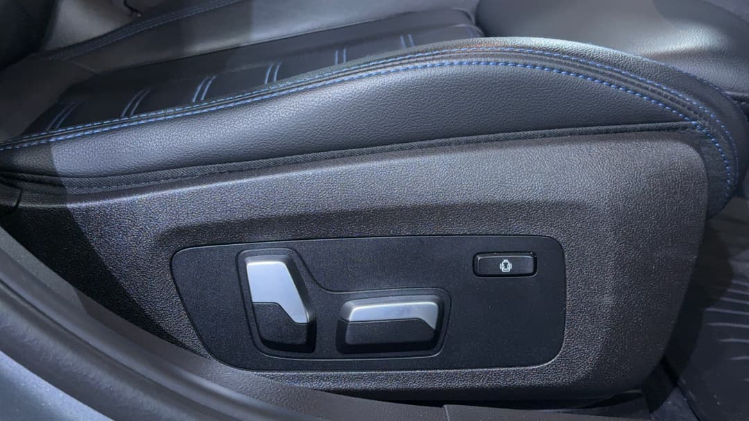 Drivers Side Adjustment Panel