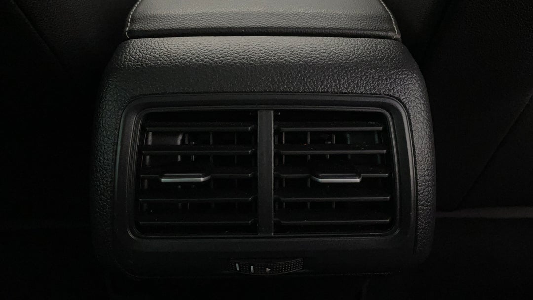 Rear A/C Vent