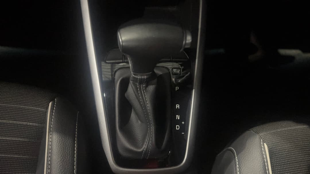 2019 Kia Rio Gt-line, Automatic, 57105 km, Gear Lever 