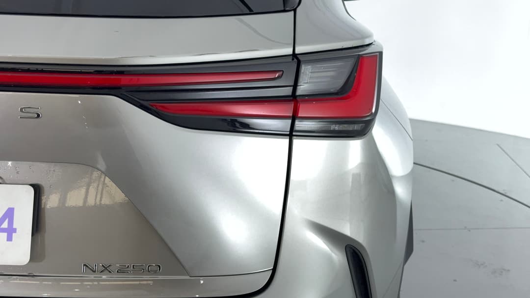 2023 Lexus Nx250 2WD, Automatic, 11670 km, Badge (Boot Right Side)