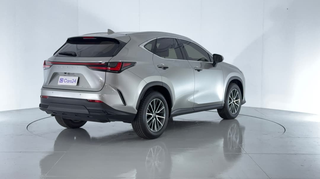 2023 Lexus Nx250 2WD, Automatic, 11670 km, Left Front Diagonal (45- Degree) View