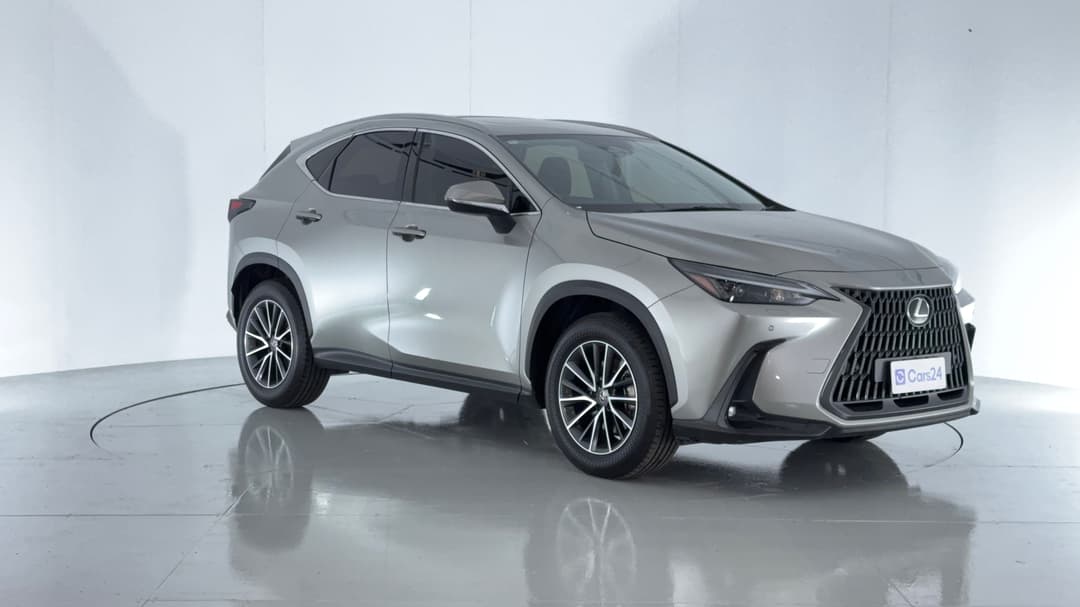 2023 Lexus Nx250 2WD, Automatic, 11670 km, Left Back Diagonal (45- Degree) View