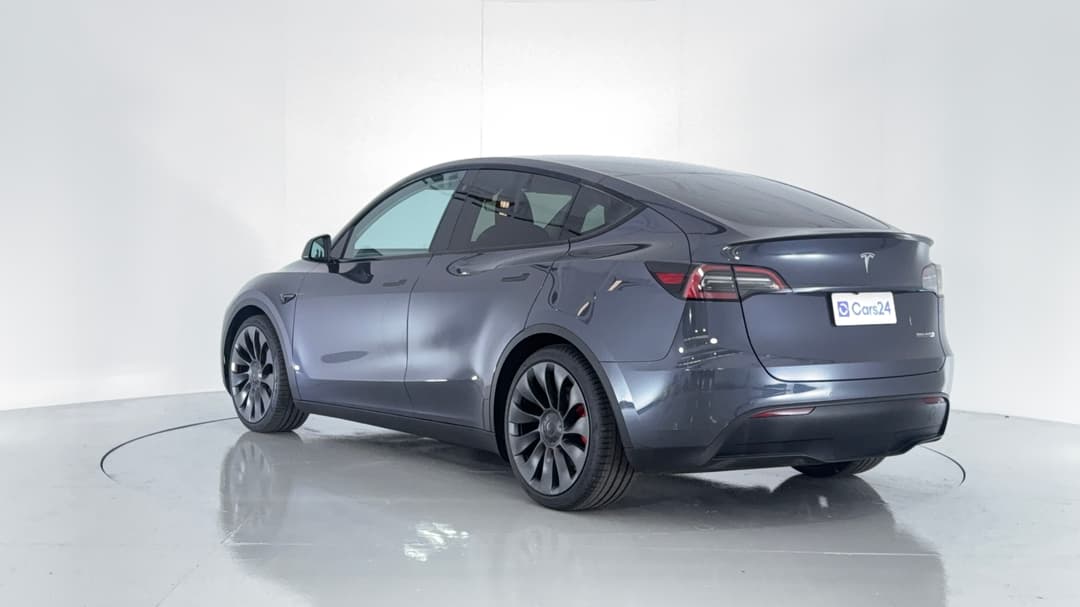 2023 Tesla Model Y Performance, Automatic, 31018 km, Left Back Diagonal (45- Degree) View