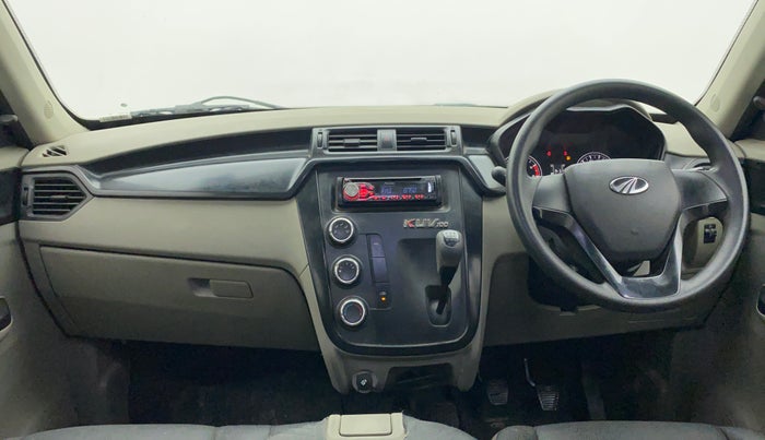 2016 Mahindra Kuv100 K4 6 STR, Petrol, Manual, 18,437 km, Dashboard