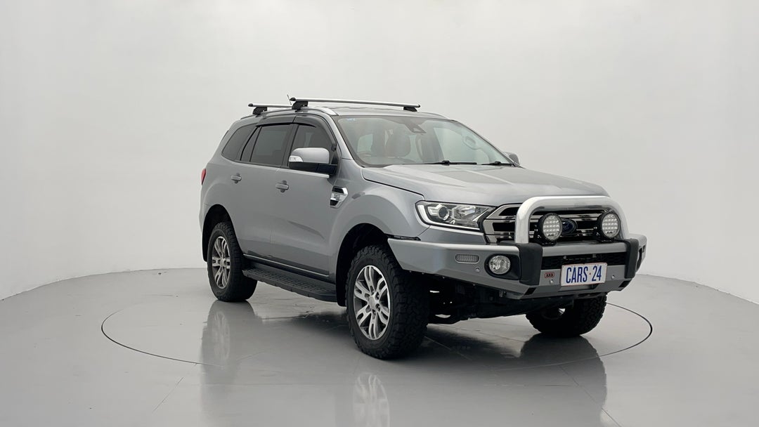 Right Front Diagonal (45- Degree) View