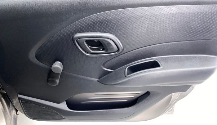 2019 Datsun Redi Go A, Petrol, Manual, 38,846 km, Driver Side Door Panels Control
