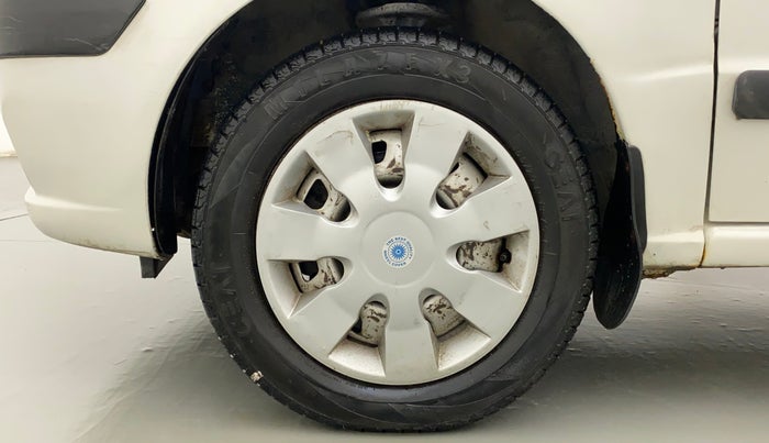 2013 Hyundai Santro Xing GL PLUS, Petrol, Manual, 80,529 km, Left Front Wheel
