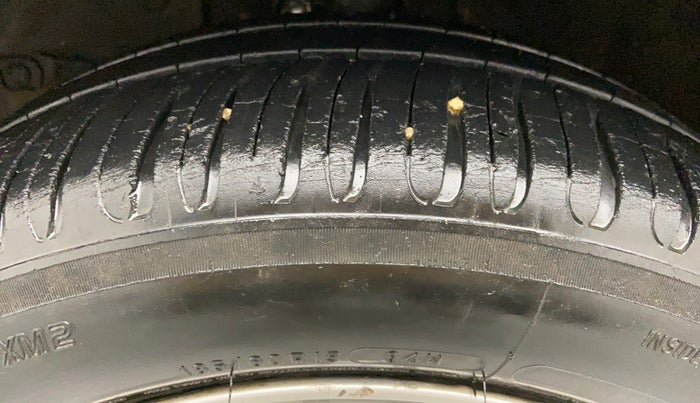 2012 Honda City V MT PETROL, Petrol, Manual, 97,843 km, Left Front Tyre Tread