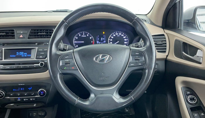 2015 Hyundai Elite i20 Sportz(O) 1.2 VTVT MT, Petrol, Manual, 30,507 km, Steering Wheel Close Up