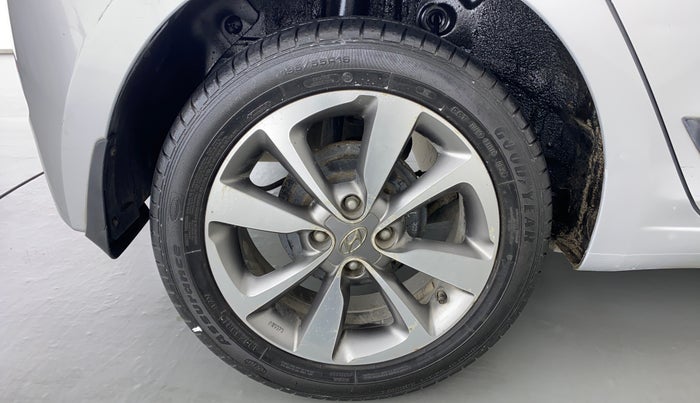 2015 Hyundai Elite i20 Sportz(O) 1.2 VTVT MT, Petrol, Manual, 30,507 km, Right Rear Wheel