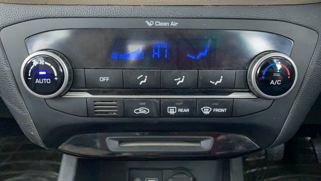 Automatic Climate Control 
