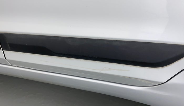 2015 Hyundai Elite i20 Sportz(O) 1.2 VTVT MT, Petrol, Manual, 30,507 km, Rear left door - Minor scratches