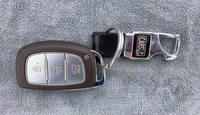 2015 Hyundai Elite i20 Sportz(O) 1.2 VTVT MT, Petrol, Manual, 30,507 km, Key Close Up