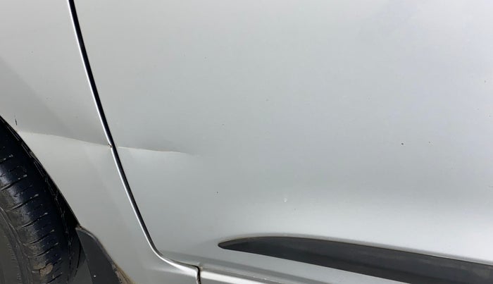 2015 Hyundai Elite i20 Sportz(O) 1.2 VTVT MT, Petrol, Manual, 30,507 km, Front passenger door - Slightly dented