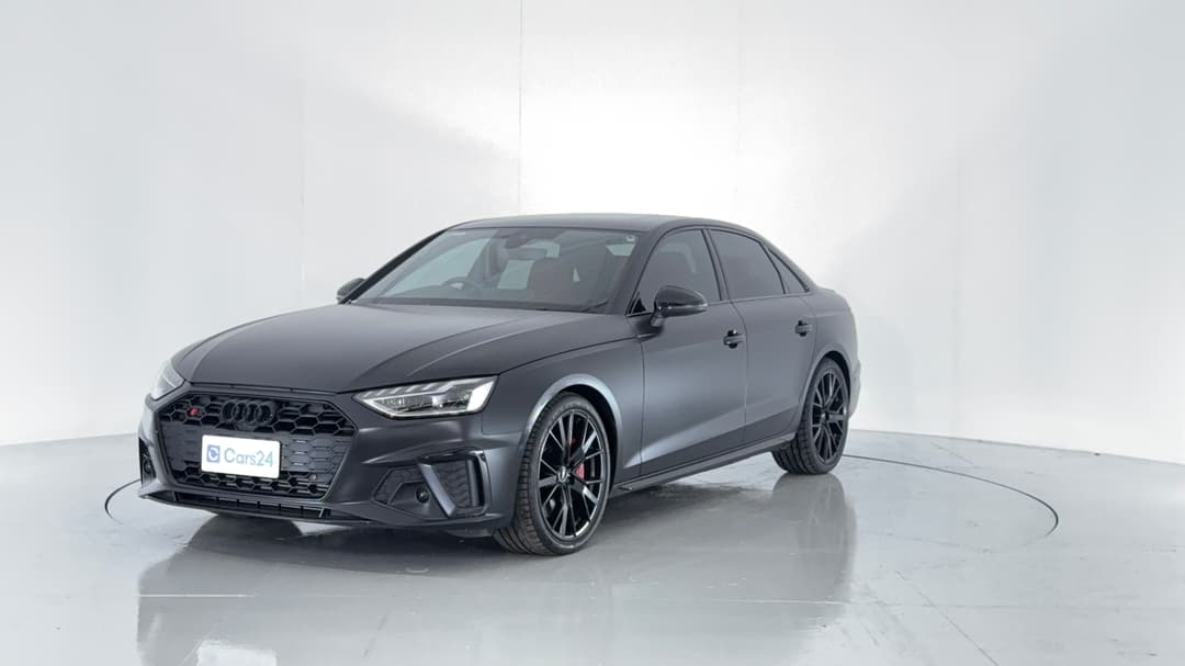 2023 Audi S4 3.0 Tfsi Quattro, Automatic, 31533 km, Left Front Diagonal (45- Degree) View