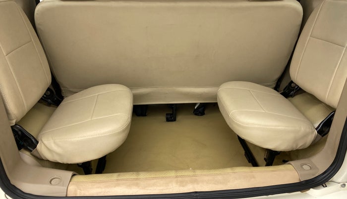 2022 Mahindra BOLERO NEO N 4, Diesel, Manual, 10,228 km, Third Seat Row ( optional )