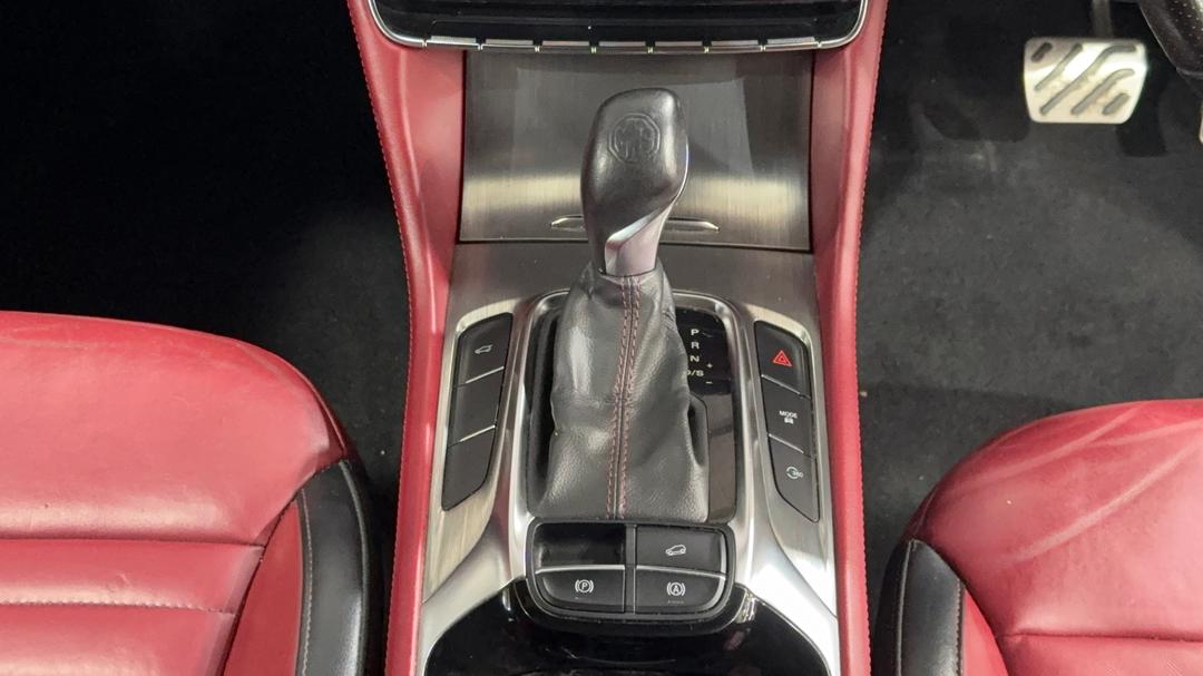 2020 MG HS Essence Anfield Edition, Automatic, 94135 km, Gear Lever 