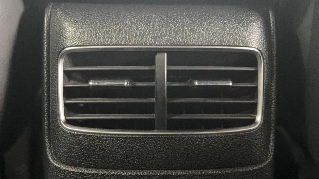 2020 MG HS Essence Anfield Edition, Automatic, 94135 km, Rear A/C Vent