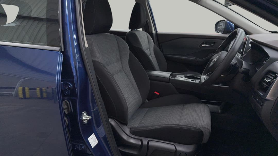 2024 Nissan X-trail St (2WD), Automatic, 58893 km, Right Side Front Door Cabin View